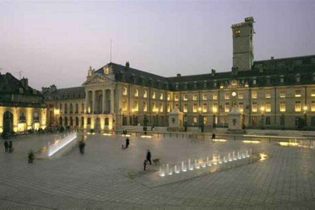 Liberte Apartamento Dijon Exterior foto